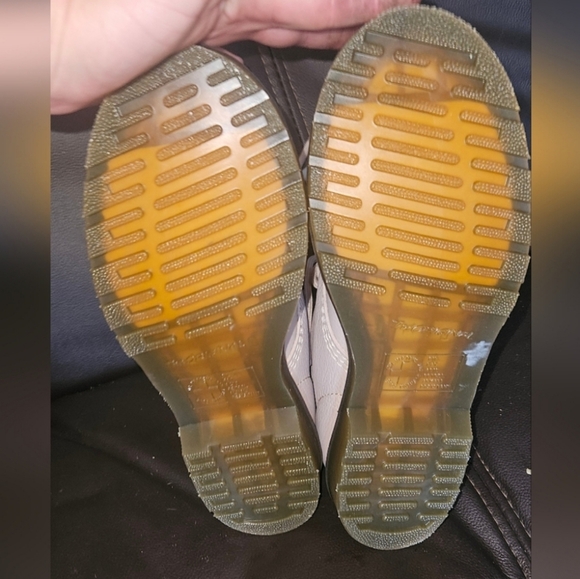 Dr. Martens 1460 Pascal Virginia Leather Lace Up Boots 'Vintage Taupe' size 6 - Picture 12 of 16